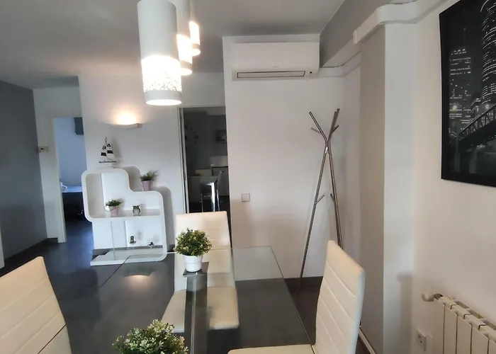 Moderno En El Centro De - Cerca De La Playa Y Parking Incluido - Es-209-54