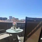 Апартаменти Moderno En El Centro De - Cerca De La Playa Y Parking Incluido - Es-209-54