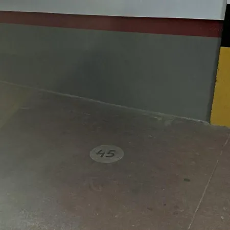 Διαμέρισμα Moderno En El Centro De - Cerca De La Playa Y Parking Incluido - Es-209-54 Platja d'Aro