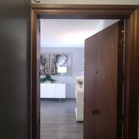 Moderno En El Centro De - Cerca De La Playa Y Parking Incluido - Es-209-54 * بلاتجا ذارو